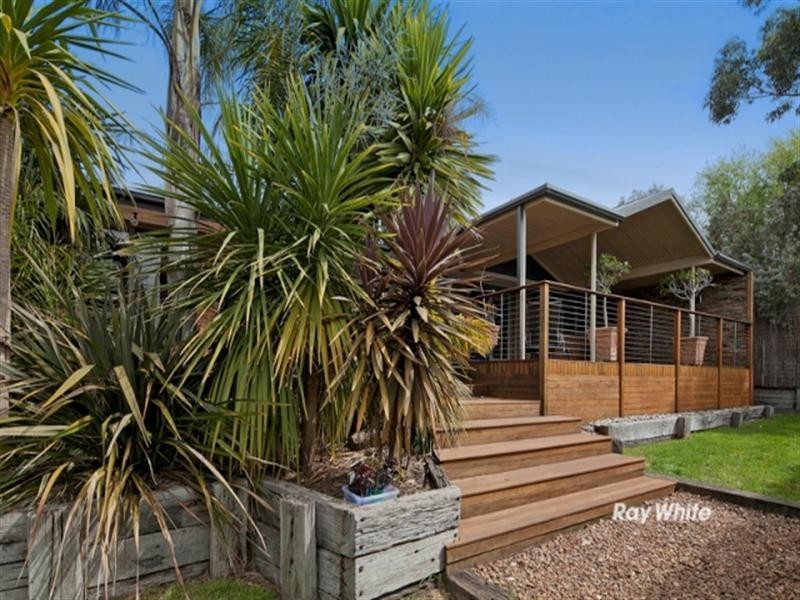 2 Airlie Court, Langwarrin VIC 3910