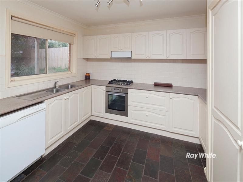 29 Grevillea Road, Langwarrin VIC 3910