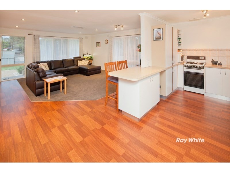 38 Jackson Drive, Langwarrin VIC 3910