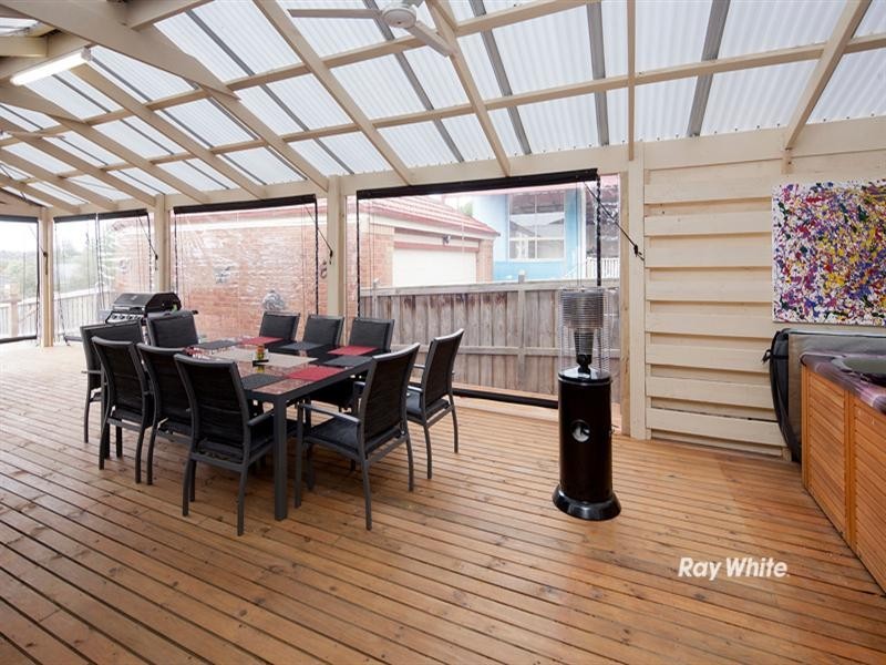 6 Sundew Drive, Langwarrin VIC 3910