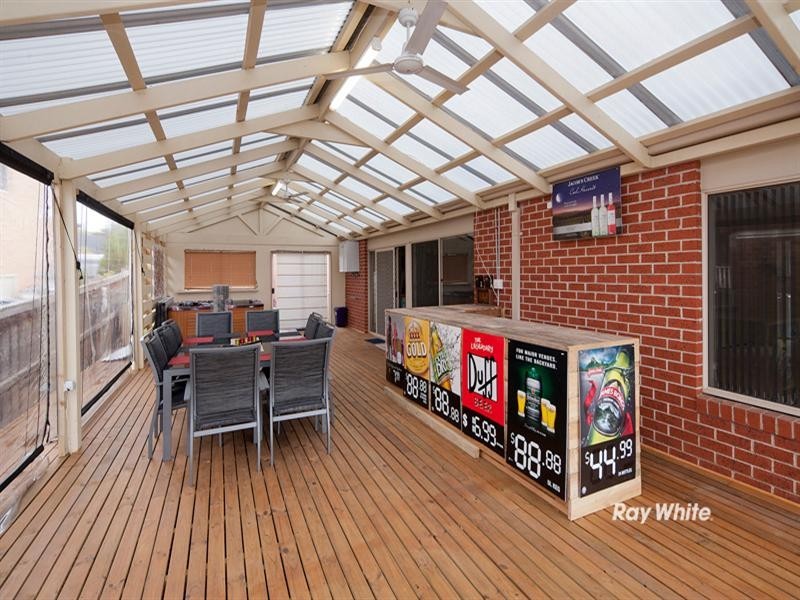 6 Sundew Drive, Langwarrin VIC 3910