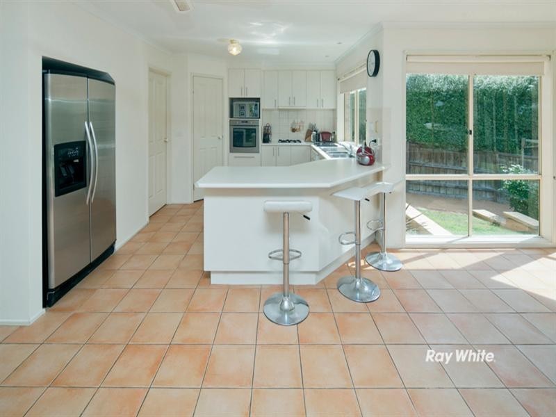 5 Brunning Court, Somerville VIC 3912