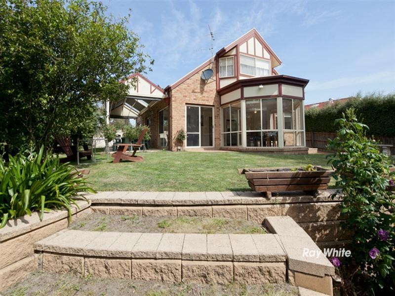 5 Brunning Court, Somerville VIC 3912