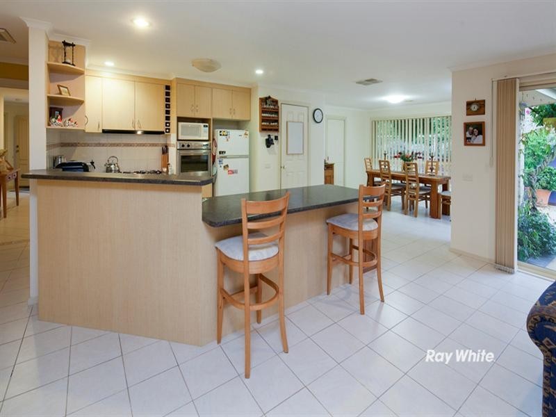 9 Coriander Court, Langwarrin VIC 3910