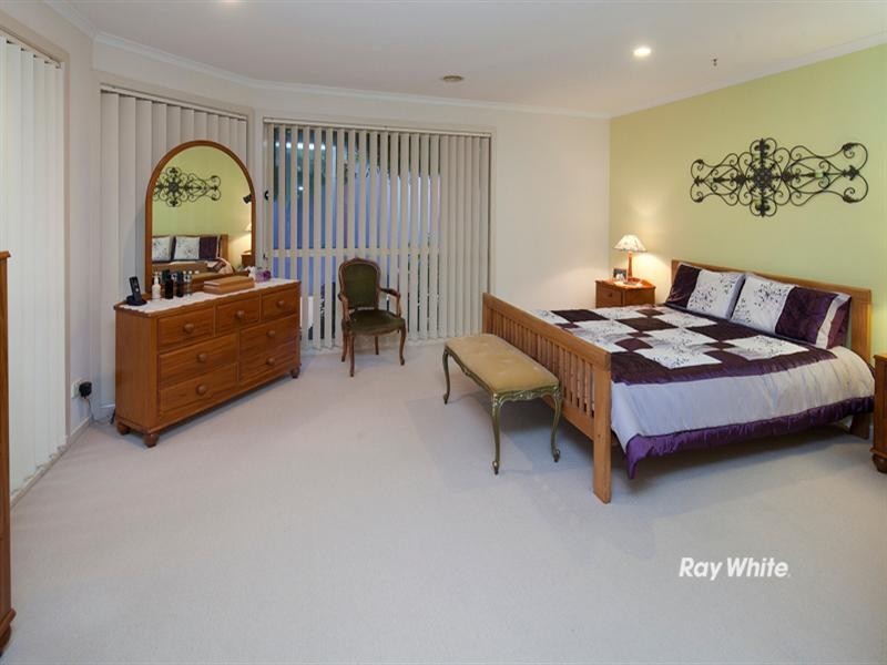 9 Coriander Court, Langwarrin VIC 3910