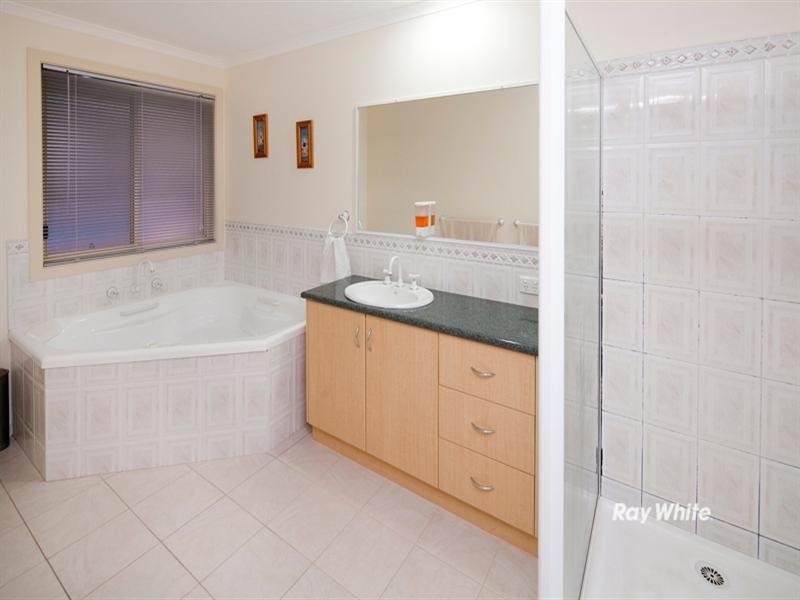 9 Coriander Court, Langwarrin VIC 3910