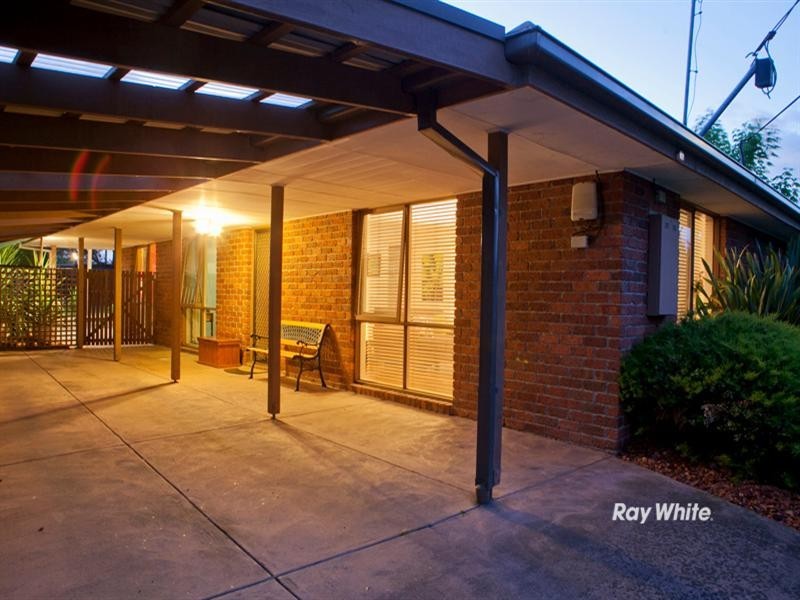 6 Lorraine Avenue, Langwarrin VIC 3910