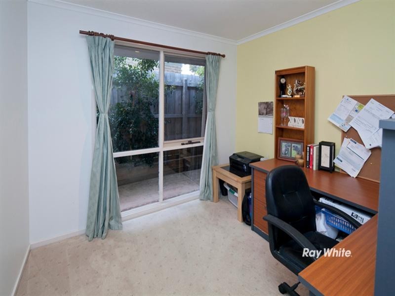 6 Lorraine Avenue, Langwarrin VIC 3910