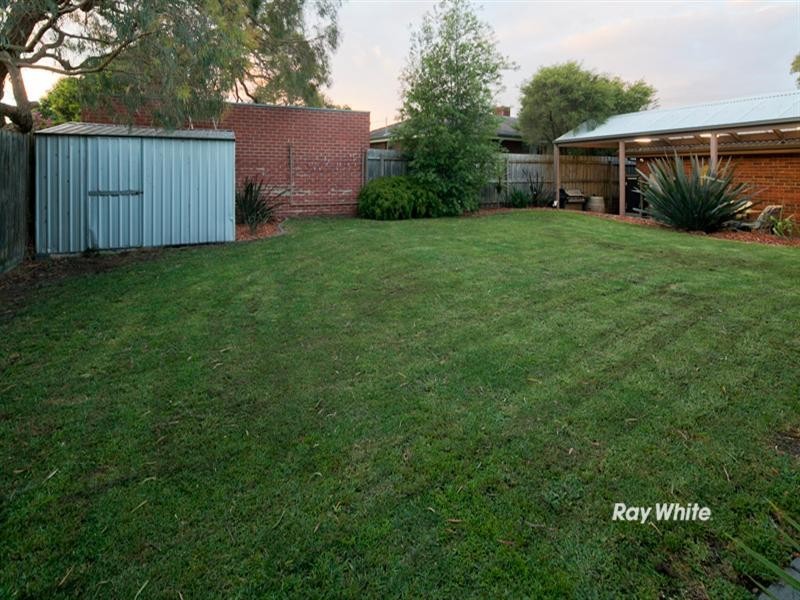 6 Lorraine Avenue, Langwarrin VIC 3910