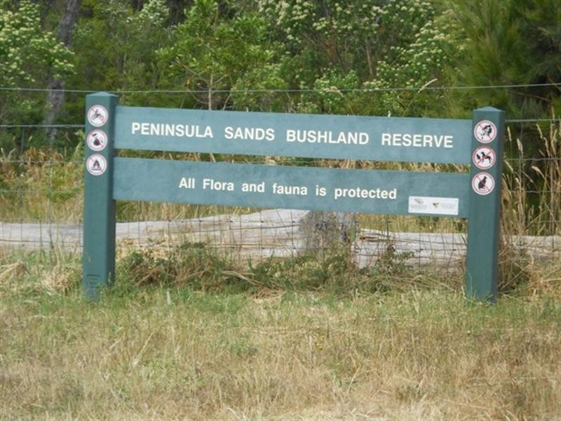 33 Peninsula Sands Boulevard, Rosebud VIC 3939