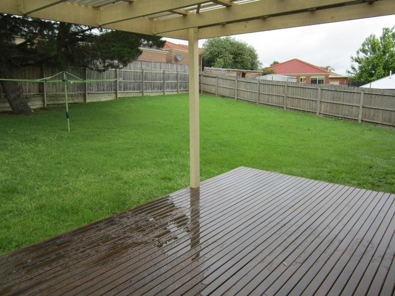 10 Elana Court, Langwarrin VIC 3910