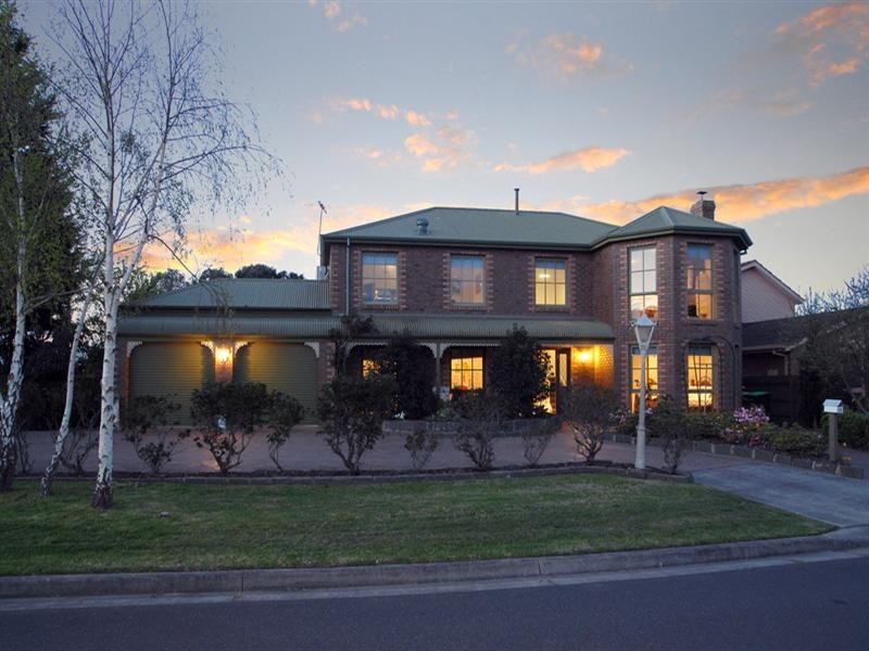 26 Olearia Crescent, Langwarrin VIC 3910