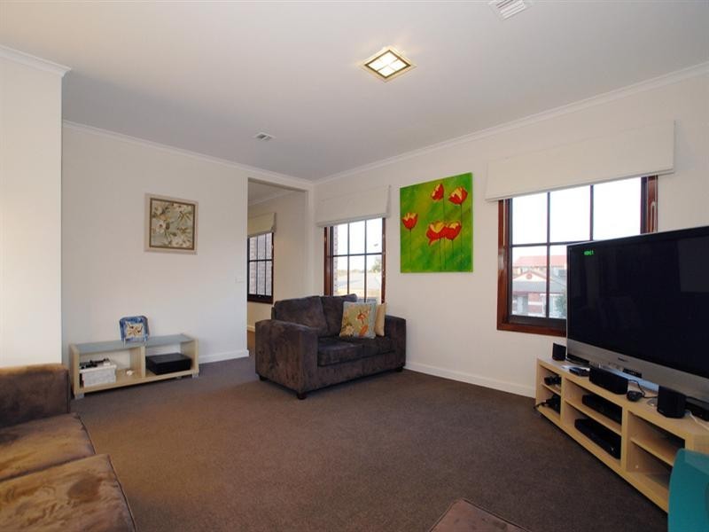 26 Olearia Crescent, Langwarrin VIC 3910