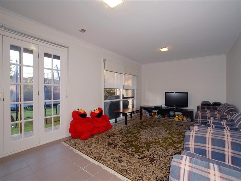 26 Olearia Crescent, Langwarrin VIC 3910