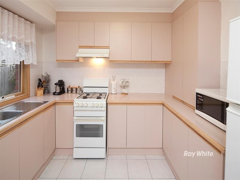 1/27 Wahgunyah Crescent, Langwarrin VIC 3910