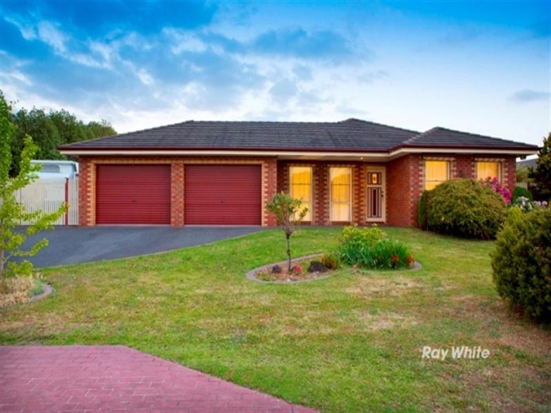 21 Delgany Rise, Langwarrin VIC 3910