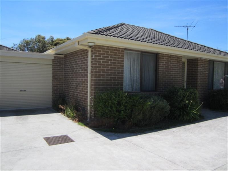 2/31 Station Crescent, Baxter VIC 3911