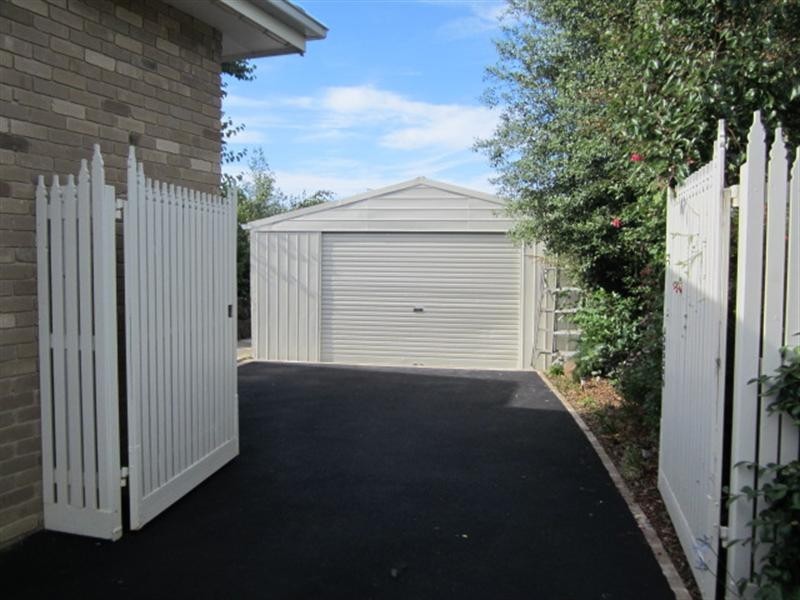 34 Lorraine Avenue, Langwarrin VIC 3910