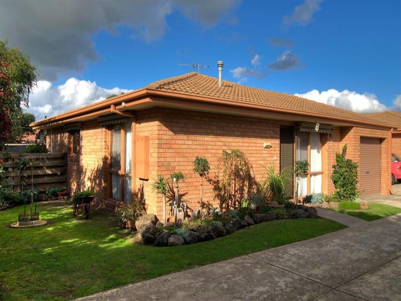 8/7 Guelph Street, Somerville VIC 3912