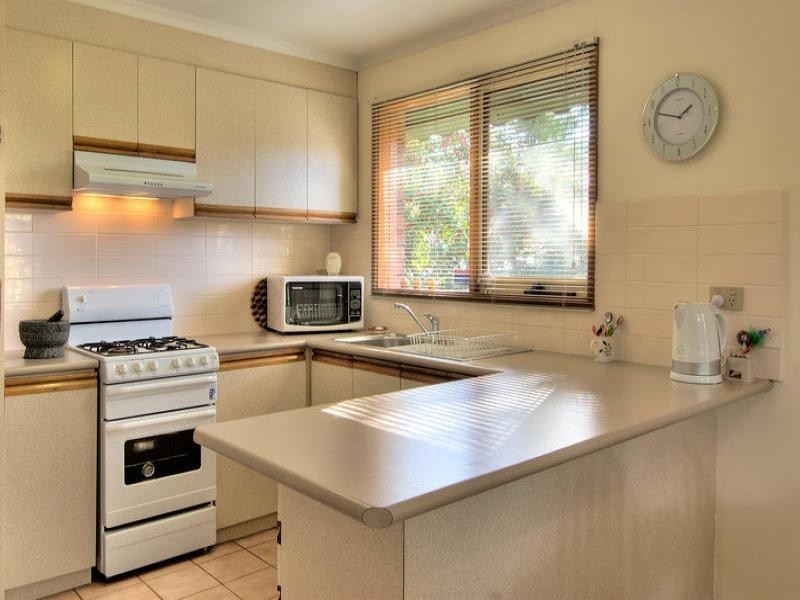 8/7 Guelph Street, Somerville VIC 3912