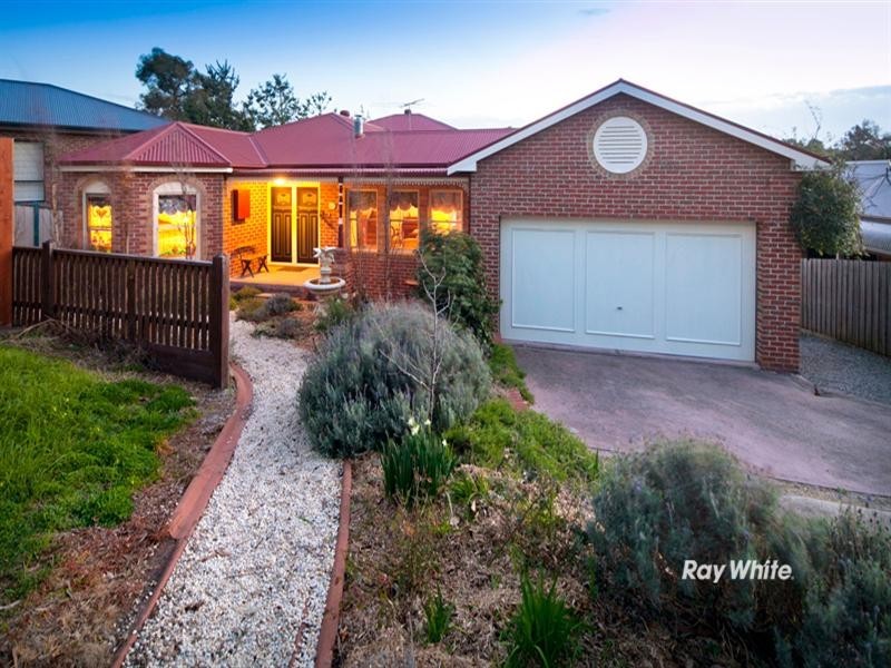 12 Mathew Court, Langwarrin VIC 3910
