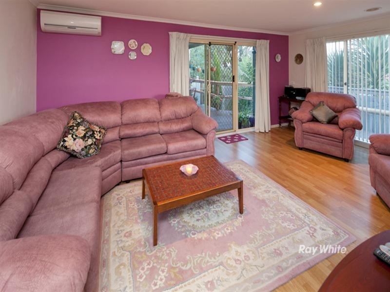 24 Bottlebrush Court, Langwarrin VIC 3910