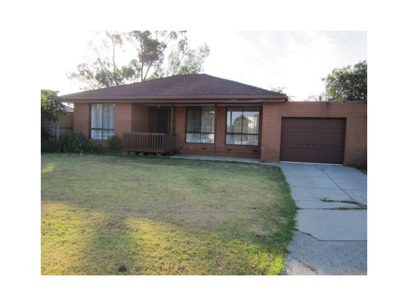 11 Sitella Court, Carrum Downs VIC 3201