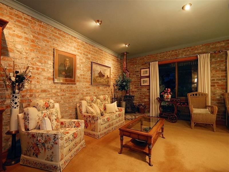 64 Kelvin Grove, Langwarrin VIC 3910