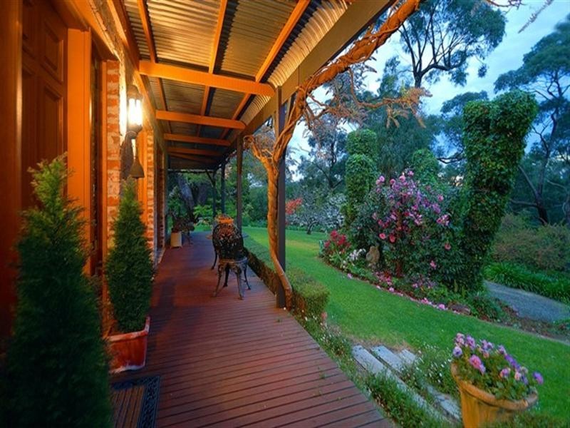 64 Kelvin Grove, Langwarrin VIC 3910