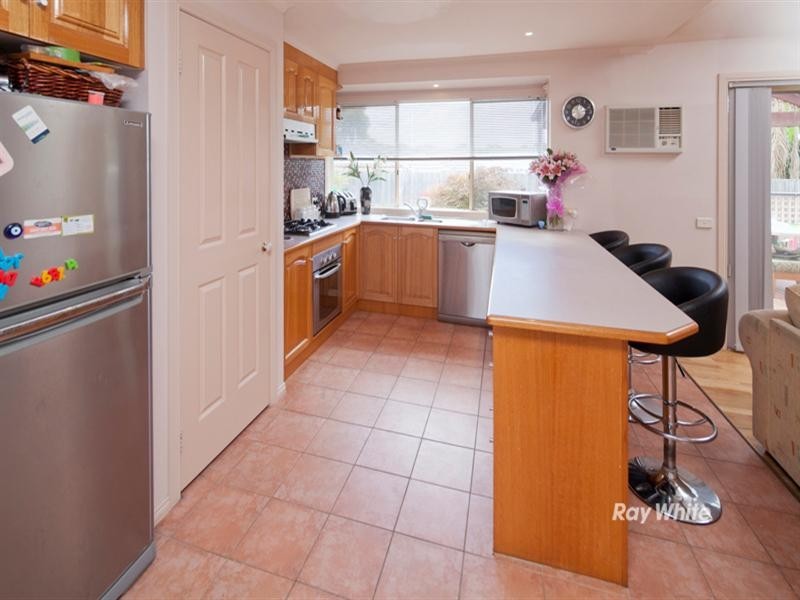 4 Sandra Court, Langwarrin VIC 3910