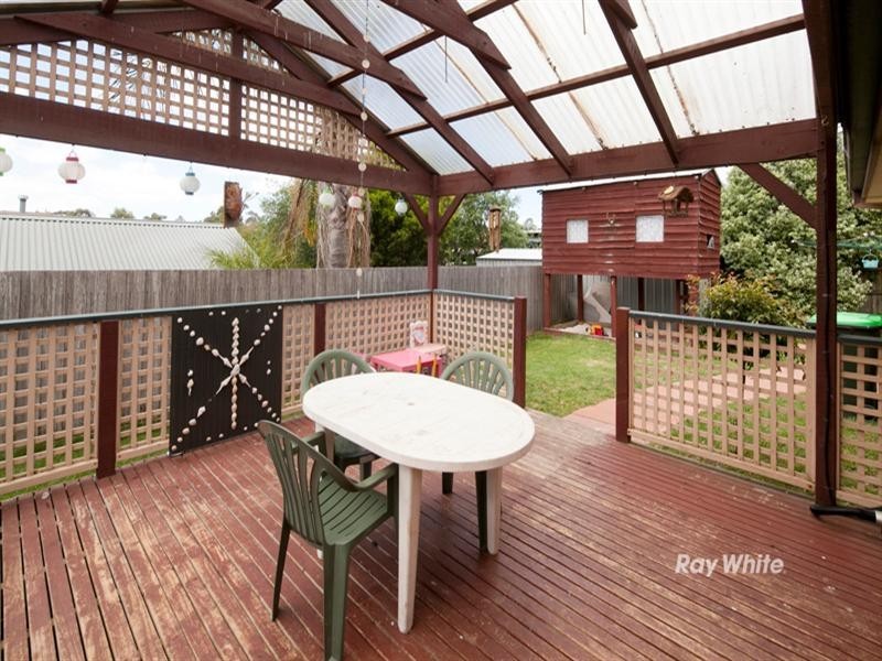 4 Sandra Court, Langwarrin VIC 3910