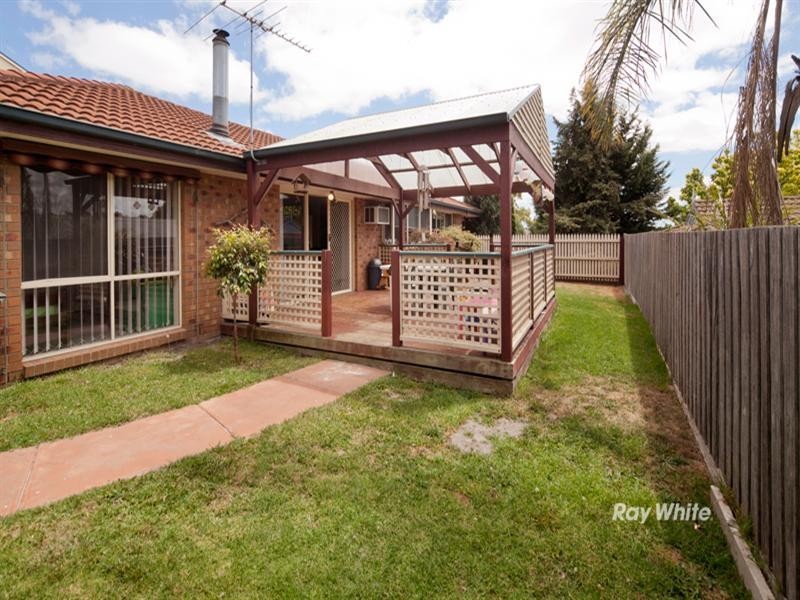 4 Sandra Court, Langwarrin VIC 3910