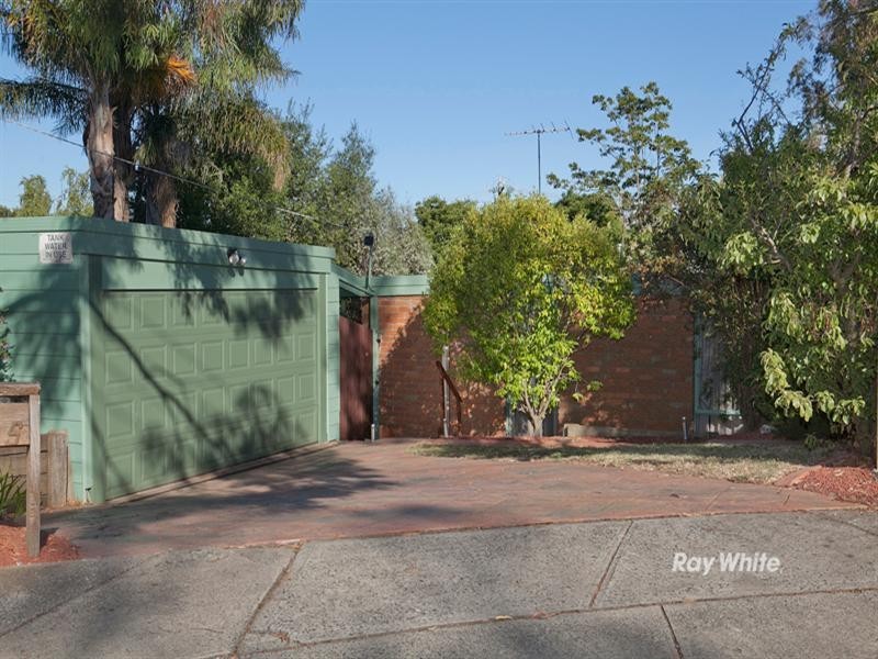 5 Elsan Lea Court, Langwarrin VIC 3910