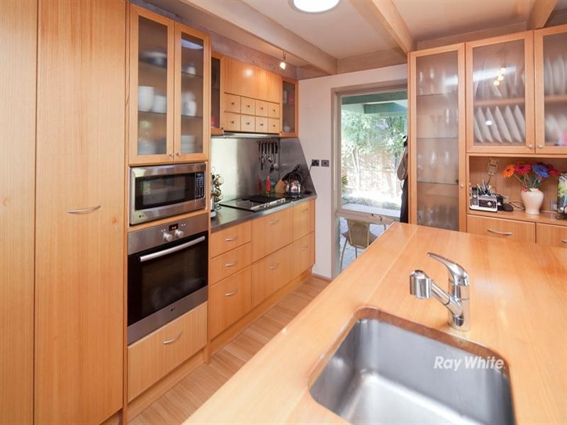 5 Elsan Lea Court, Langwarrin VIC 3910