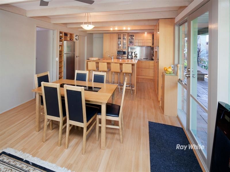 5 Elsan Lea Court, Langwarrin VIC 3910