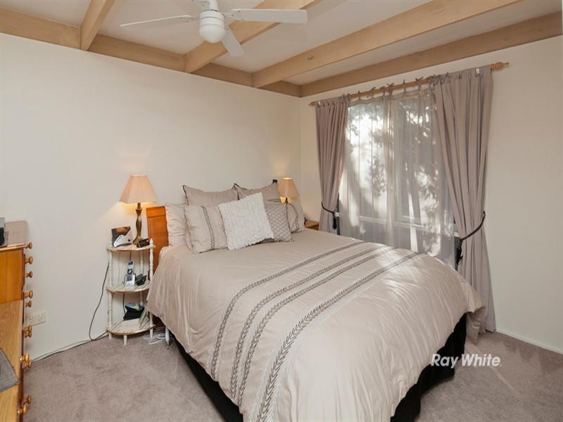 5 Elsan Lea Court, Langwarrin VIC 3910