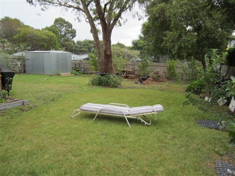 9 Lang Road, Langwarrin VIC 3910