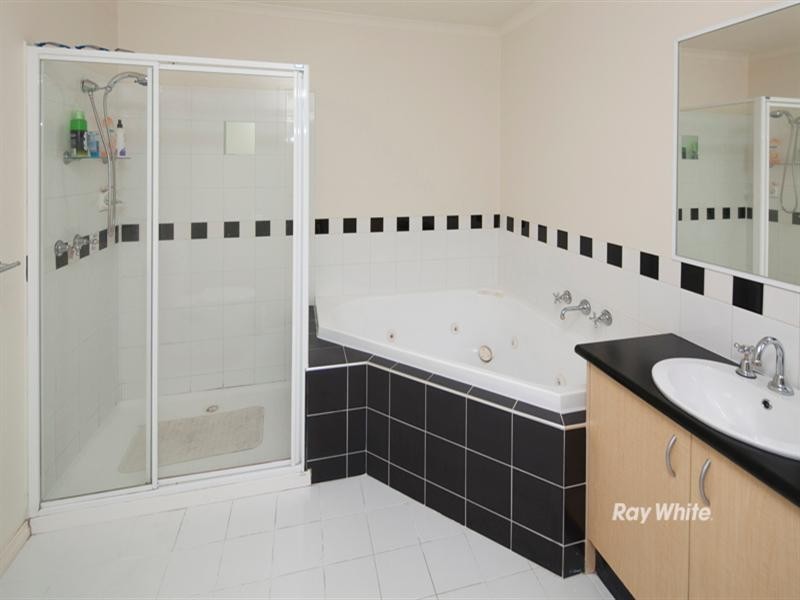 24 Evergreen Way, Langwarrin VIC 3910