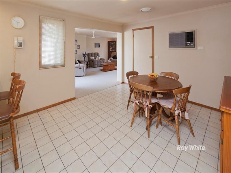 5 Saligna Court, Langwarrin VIC 3910