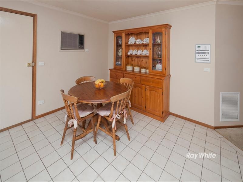 5 Saligna Court, Langwarrin VIC 3910