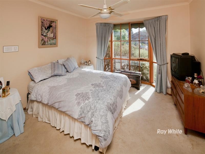 5 Saligna Court, Langwarrin VIC 3910