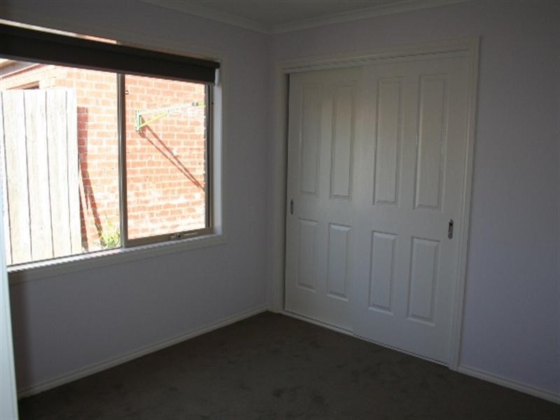 2/21 Quarry Road, Langwarrin VIC 3910