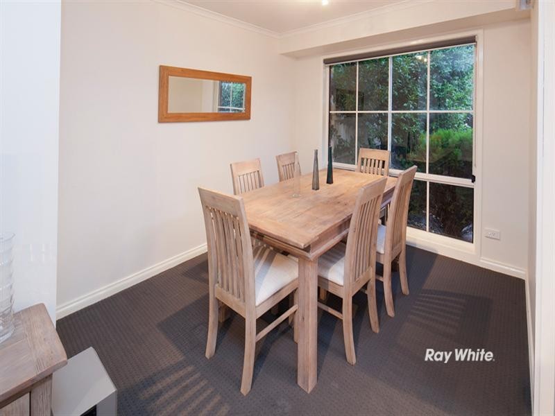 6 Cotoneaster Way, Langwarrin VIC 3910