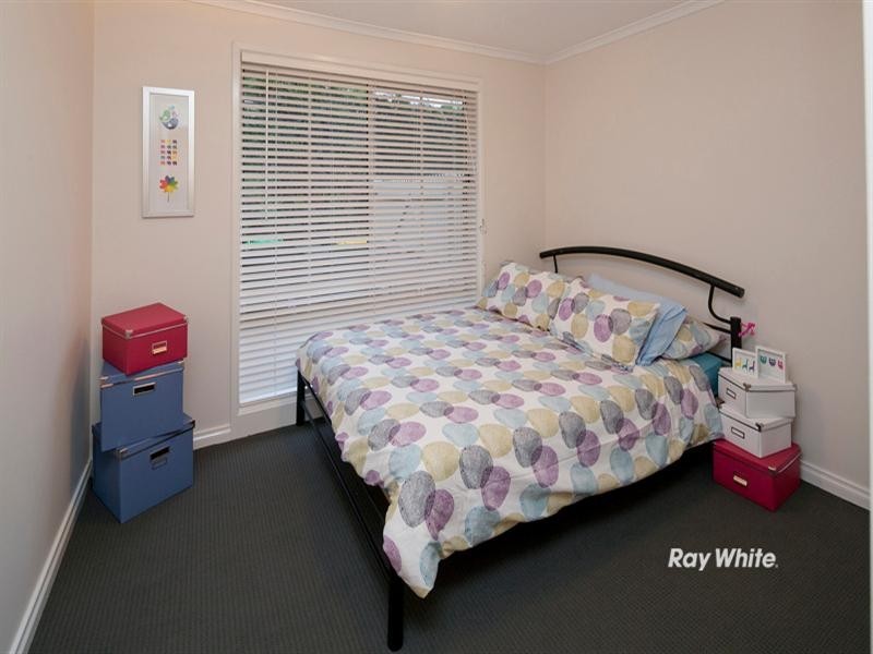 6 Cotoneaster Way, Langwarrin VIC 3910