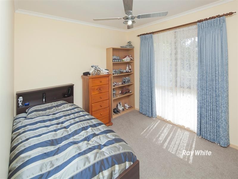 4 Nottingham Avenue, Somerville VIC 3912