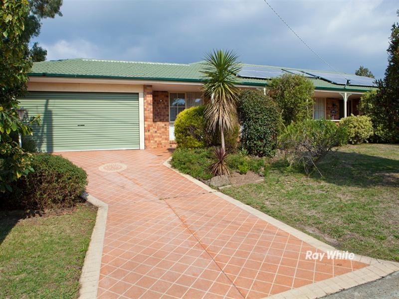 4 Nottingham Avenue, Somerville VIC 3912