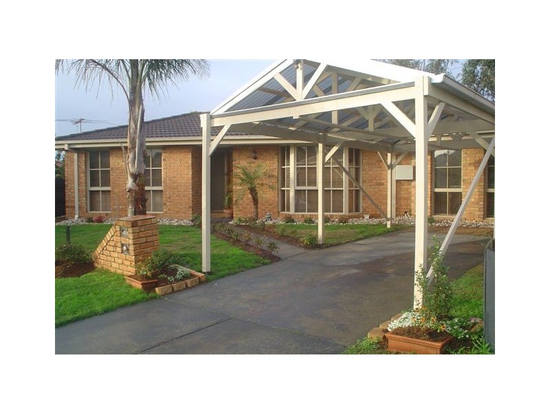 4 Lois Court, Langwarrin VIC 3910