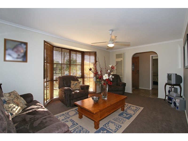 4 Lois Court, Langwarrin VIC 3910