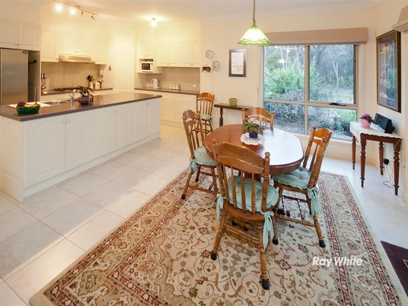 10 Bellbird Court, Langwarrin VIC 3910