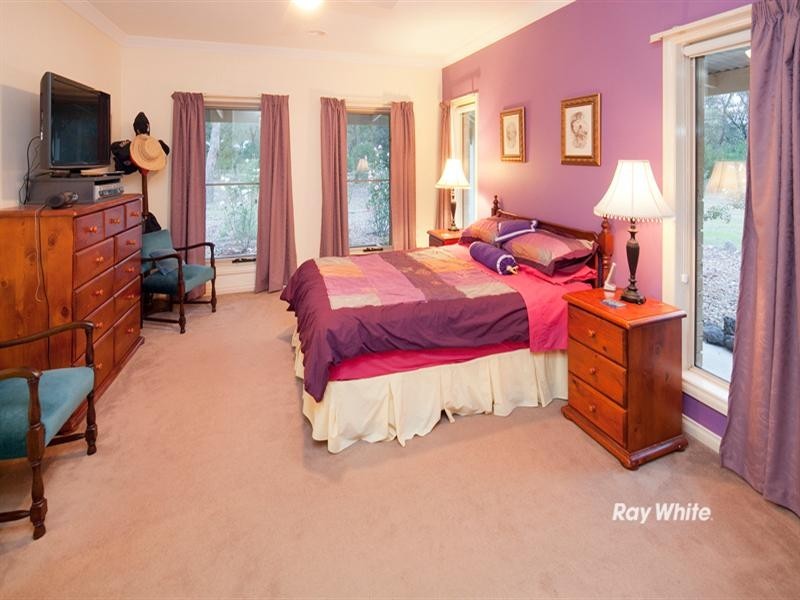 10 Bellbird Court, Langwarrin VIC 3910